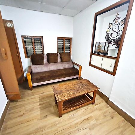 אודופי Hallimane Homestay מראה חיצוני תמונה