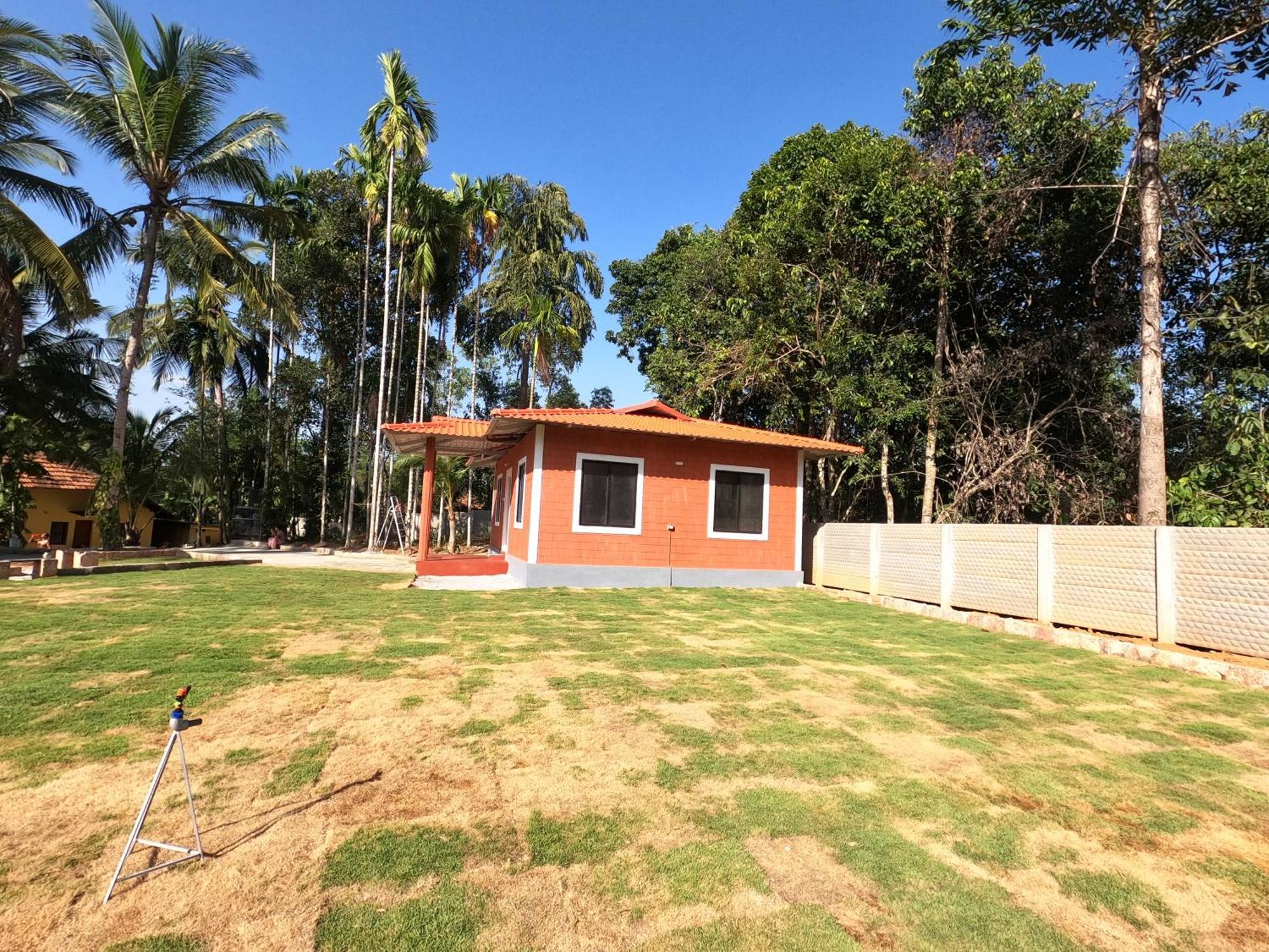 אודופי Hallimane Homestay מראה חיצוני תמונה